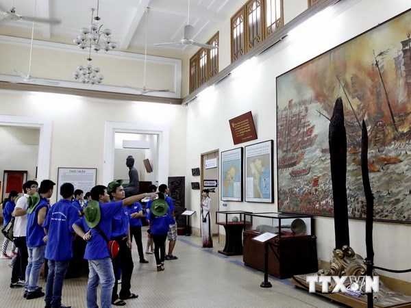 Đà Nẵng Hun đúc tình yêu quê hương, biển đảo trong thế hệ Kiều bào trẻ